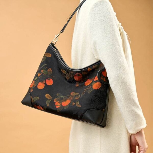 3_Xiangyunsha_Silk_Leather_Printed_Persimmon_Shoulder_Bag_YS220679 3_Xiangyunsha_Silk_Leather_Printed_Persimmon_Shoulder_Bag_YS220679