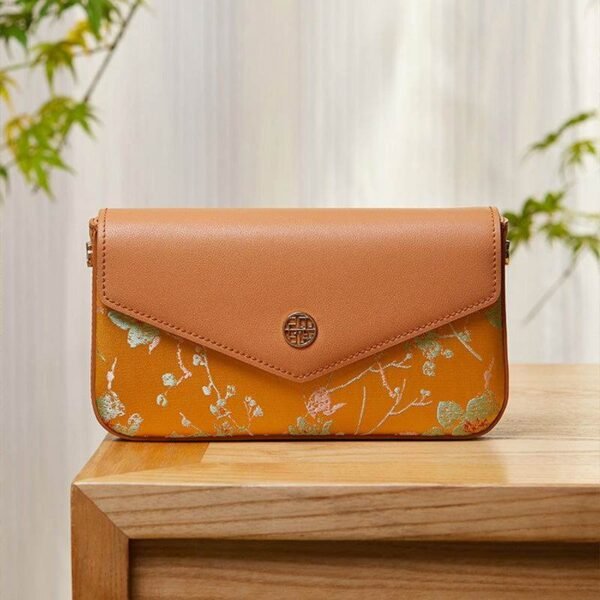 Brocade_Jacquard_Chic_Elegant_Lady_Clutch_Bag_-_SinoCultural-2462593 Brocade_Jacquard_Chic_Elegant_Lady_Clutch_Bag_-_SinoCultural-2462593