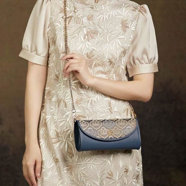 Embroidery_Leather_Clutch_Baguette_Bag_Auspicious_Cloud_-_SinoCultural-2472228 Embroidery_Leather_Clutch_Baguette_Bag_Auspicious_Cloud_-_SinoCultural-2472228