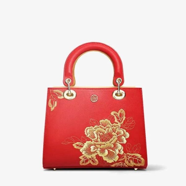 Embroidery_Leather_Lady_Luxury_Black_HandBag_Royal_Gold_Peony_-_SinoCultural-2473978 Embroidery_Leather_Lady_Luxury_Black_HandBag_Royal_Gold_Peony_-_SinoCultural-2473978