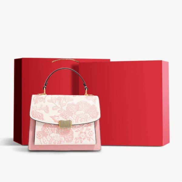Embroidery_Leather_New_Chinese_Style_Handbag_Peony_-_SinoCultural-2474439 Embroidery_Leather_New_Chinese_Style_Handbag_Peony_-_SinoCultural-2474439