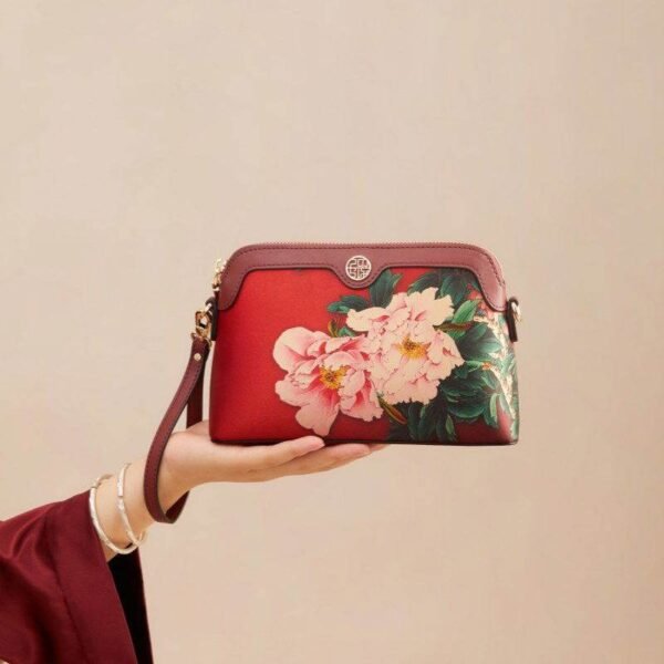 Fragrant_Cloud_Silk_Handcrafted_Flower_Clutch_Bag_-_SinoCultural-2478825 Fragrant_Cloud_Silk_Handcrafted_Flower_Clutch_Bag_-_SinoCultural-2478825